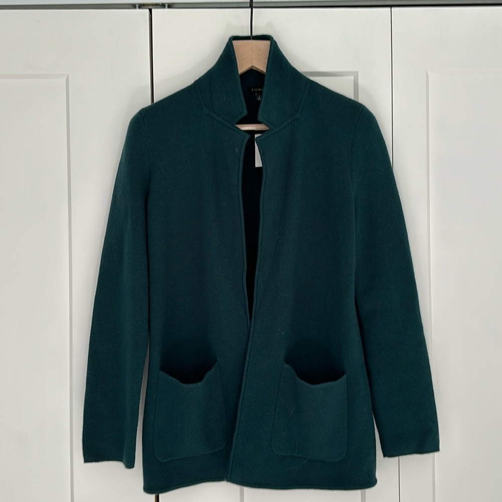 Women’s  Sweater Blazer